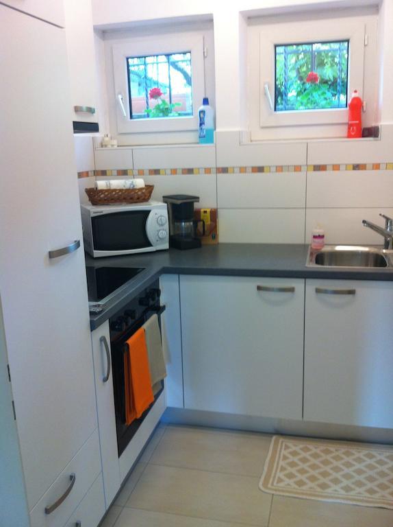 Casa Alice Apartment Локарно Стая снимка